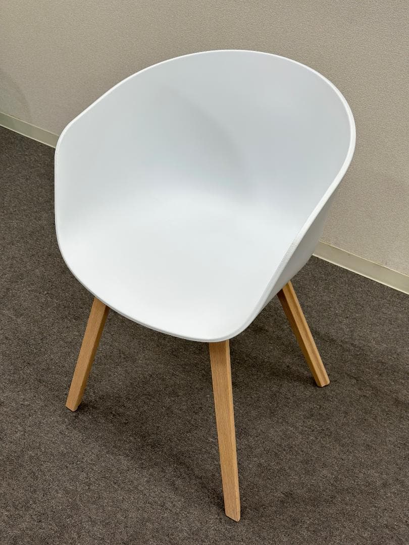 ■HAY■アバウトアチェア　AAC22 2.0　ホワイト　ダイニングチェア　北欧