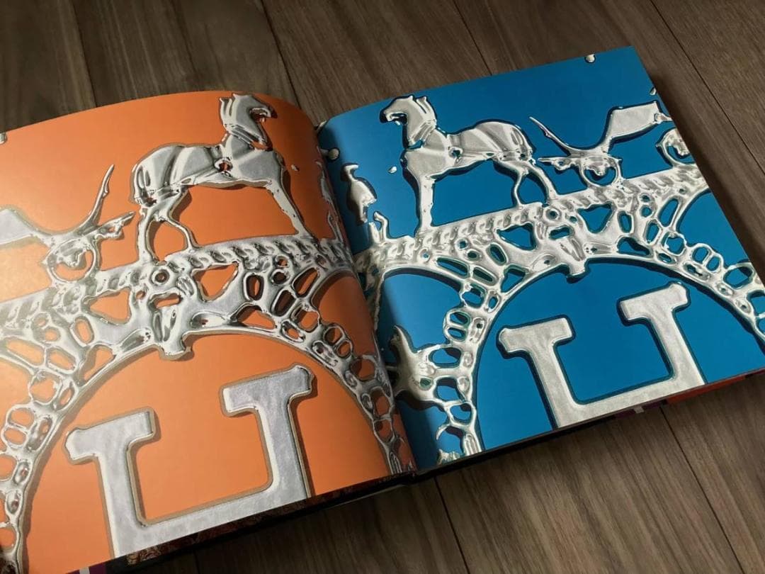希少 The Hermes Carre エルメス スカーフ カレ デザイン 洋書