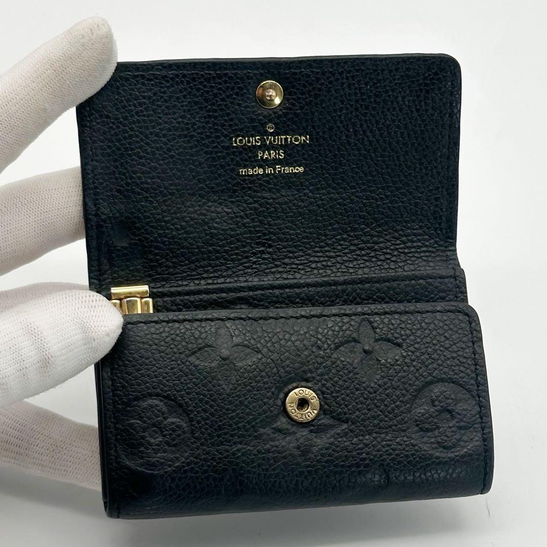 ルイヴィトン ミュルティクレ 6 アンプラント コンパクト キーケース ブラック