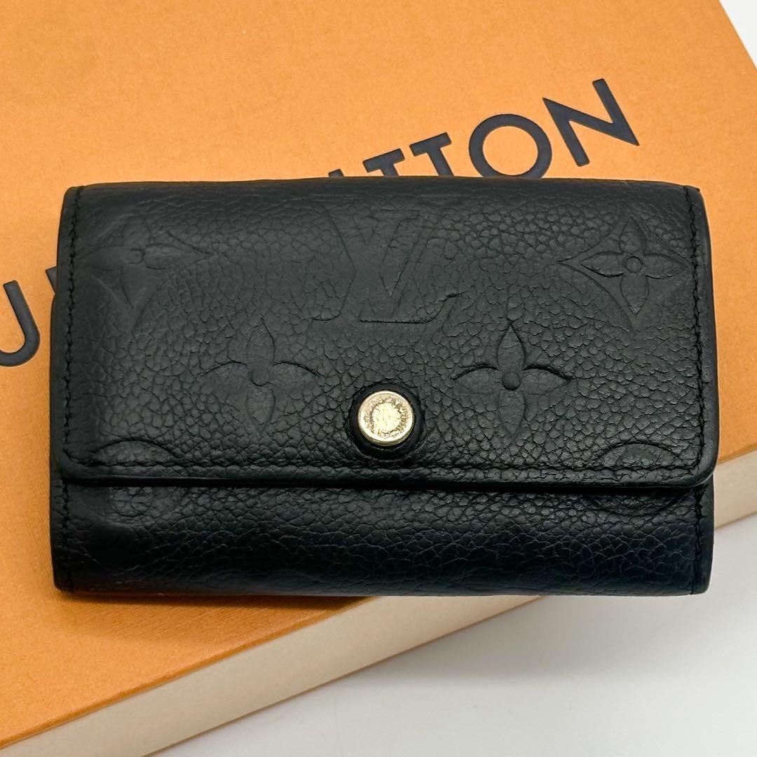 ルイヴィトン ミュルティクレ 6 アンプラント コンパクト キーケース ブラック