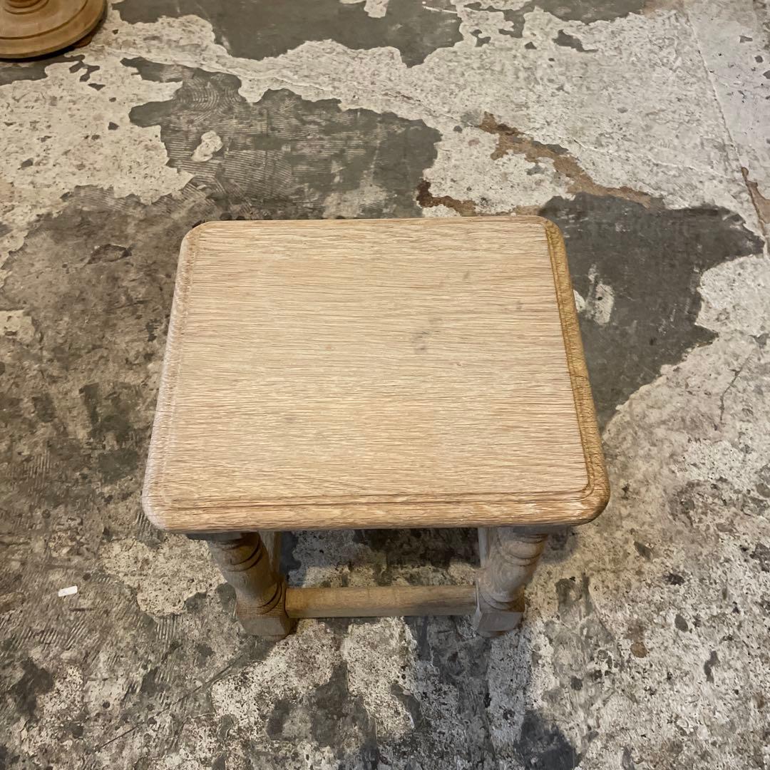 年末・年始SALE ビンテージ　サイドテーブル ベッドサイドテーブル　小　剥離