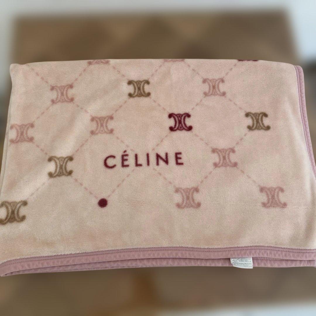 CÉLINE ロゴ入りブランケット 145cm x 100cm