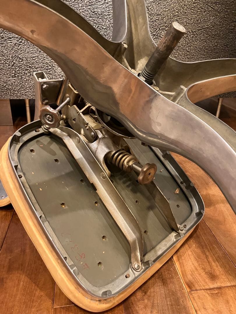 ひ*る様 ショウウォーカー　ヴィンテージチェア