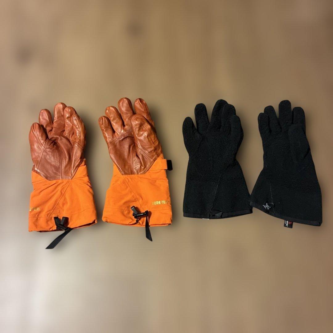 アークテリクス　アルファSVグローブ