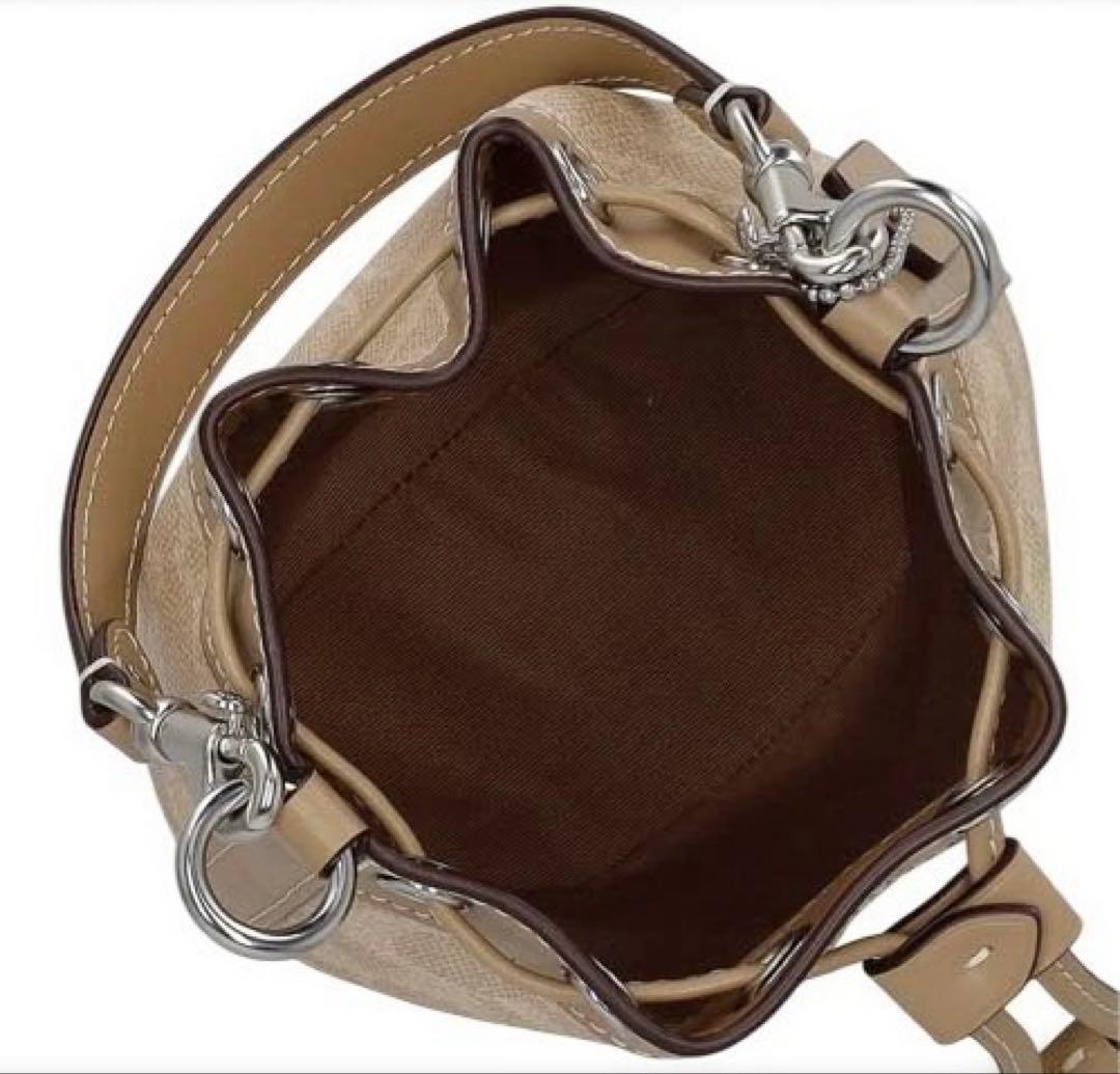 ☆Coach☆ミニバケットバッグ ショルダーバッグ ベージュ 新品未使用♪