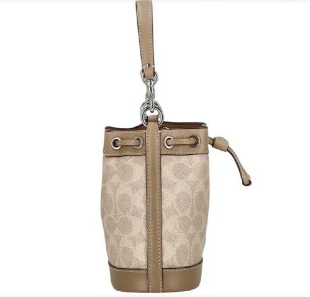☆Coach☆ミニバケットバッグ ショルダーバッグ ベージュ 新品未使用♪