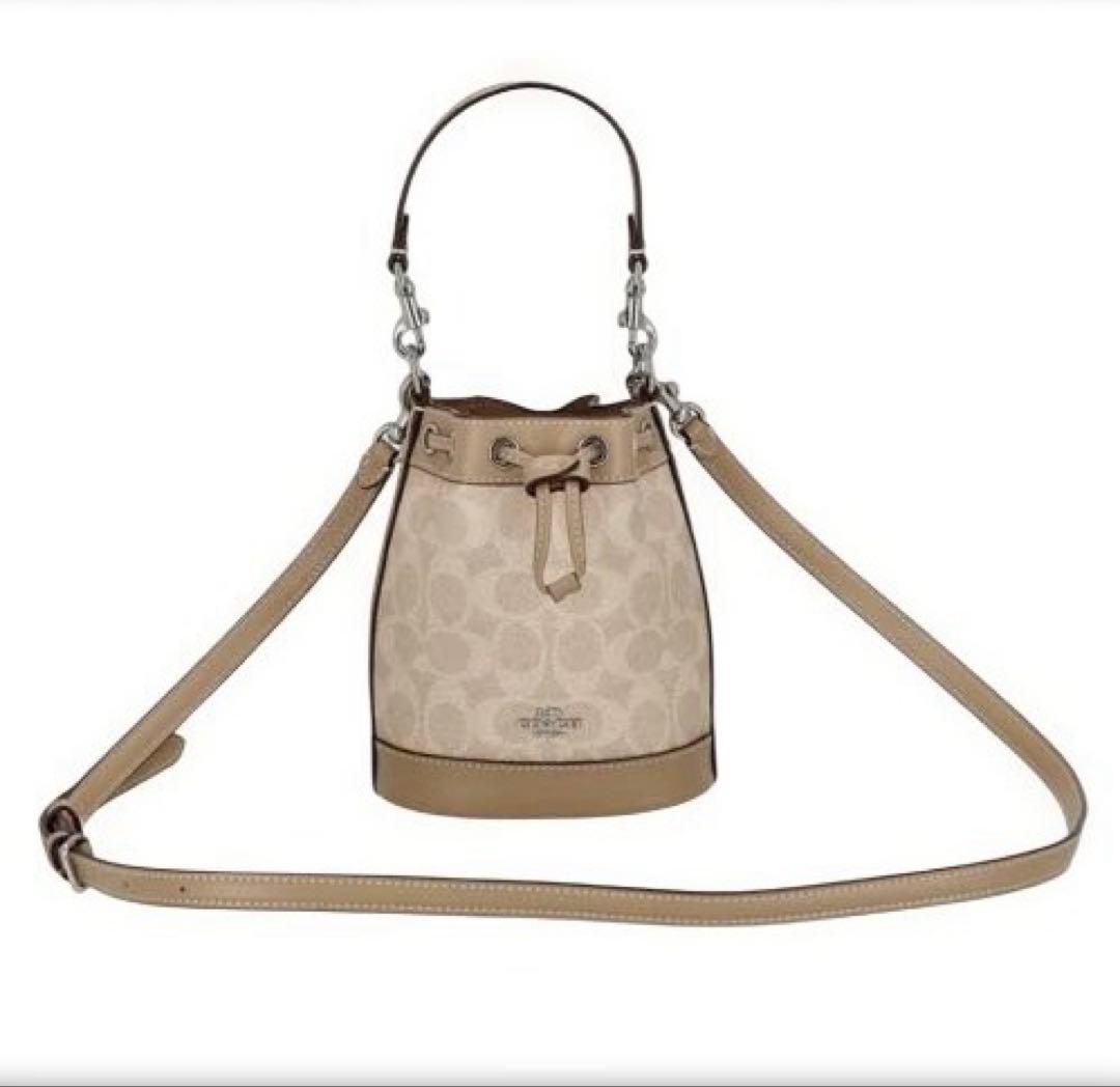 ☆Coach☆ミニバケットバッグ ショルダーバッグ ベージュ 新品未使用♪