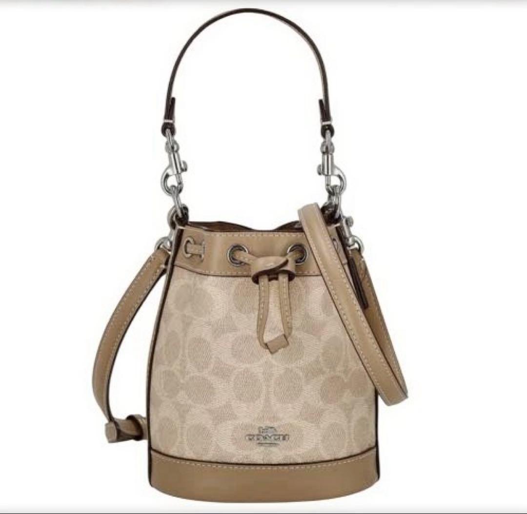 ☆Coach☆ミニバケットバッグ ショルダーバッグ ベージュ 新品未使用♪