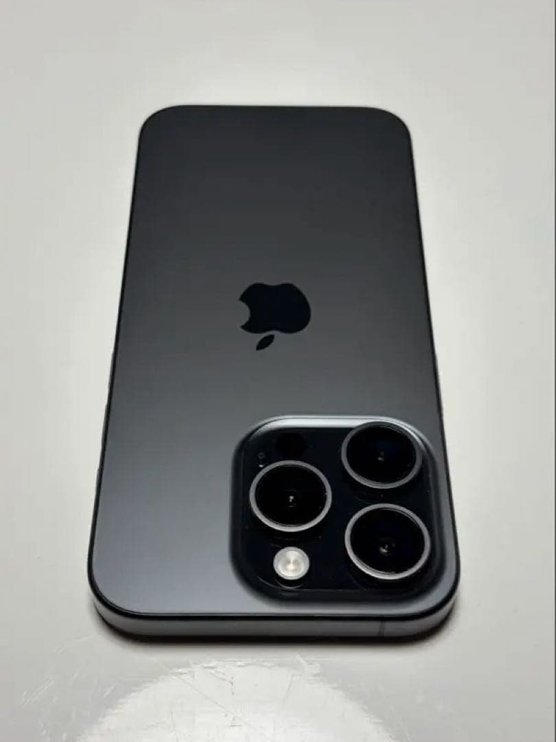 大特価で、お譲りします iPhone 15 Pro 256GB SIMフリー