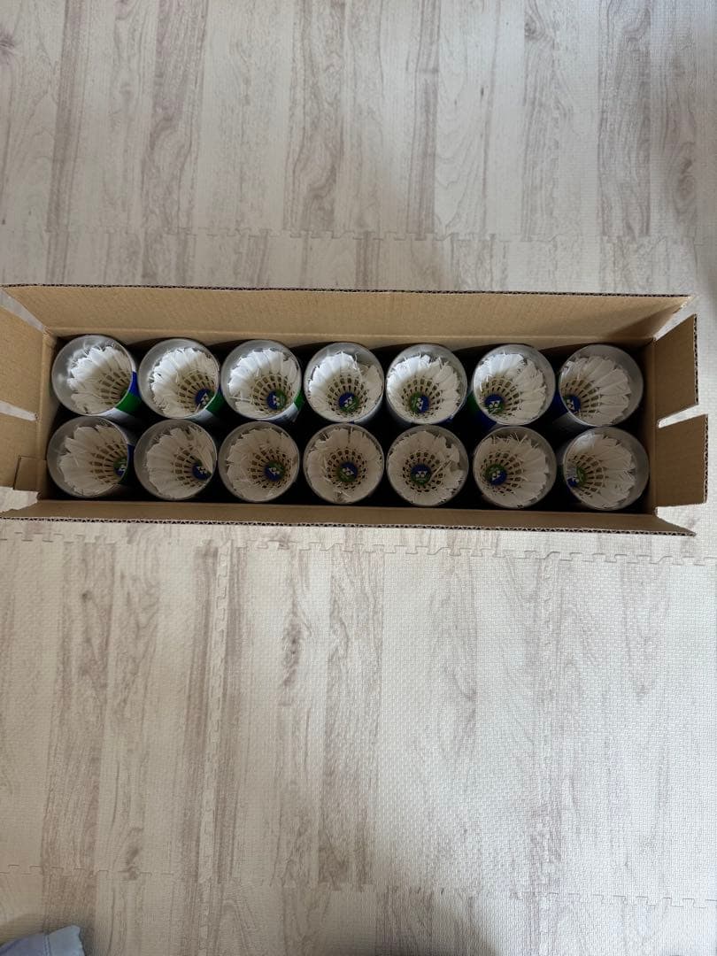 ヨネックスエアロセンサ500中古シャトル168球