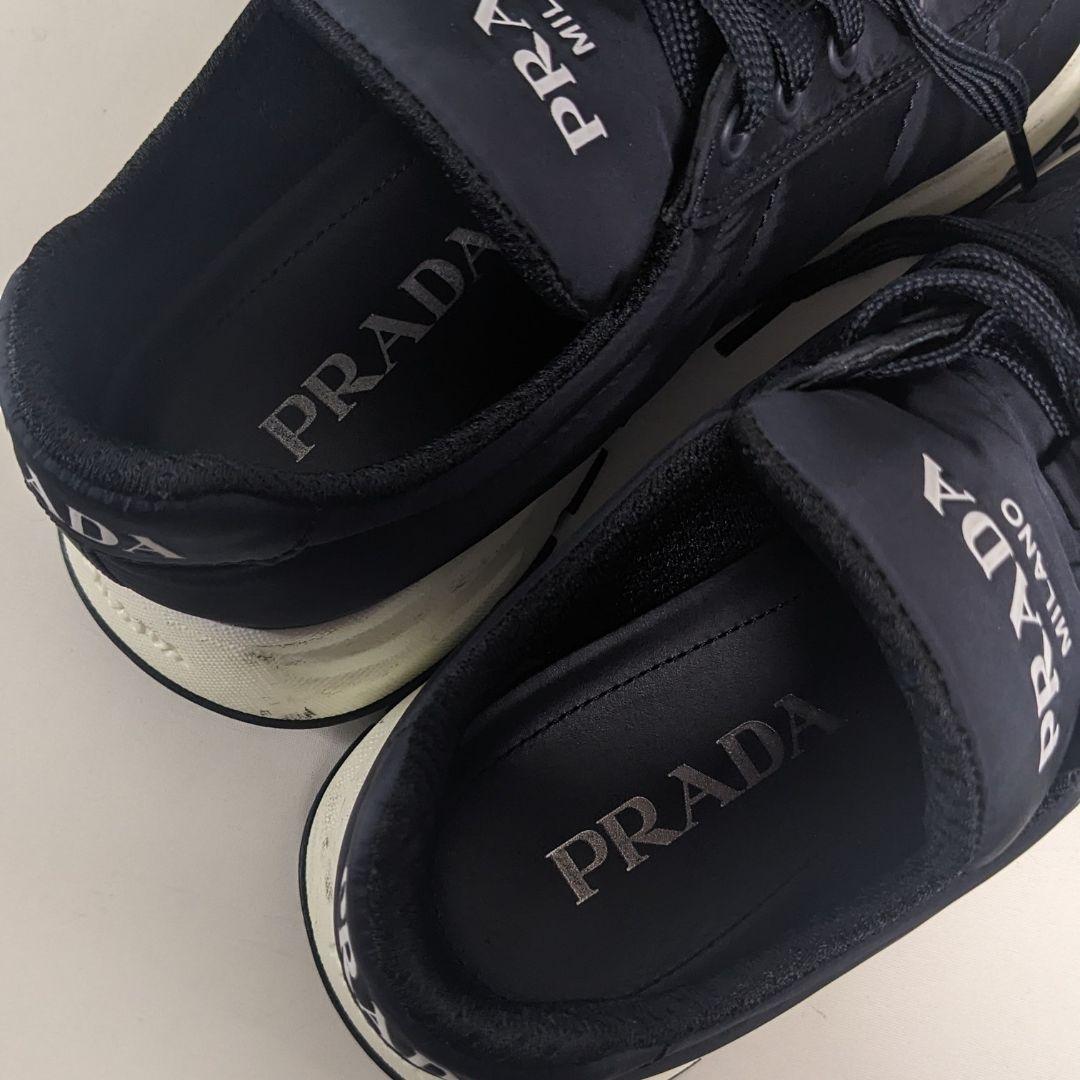 美品　PRADA　プラダ　スニーカー　ナイロン　箱付き　軽量　ダークネイビー
