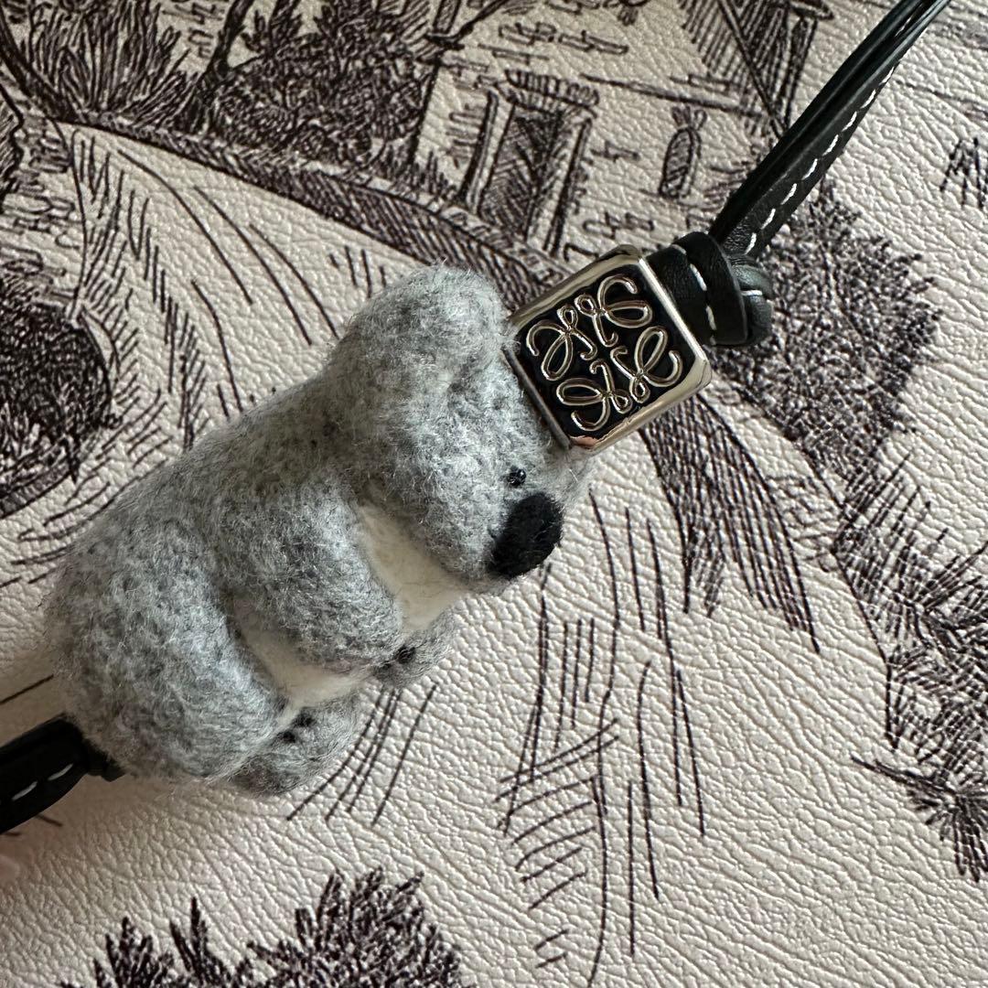【LOEWE】バッグチャーム コアラ フェルト