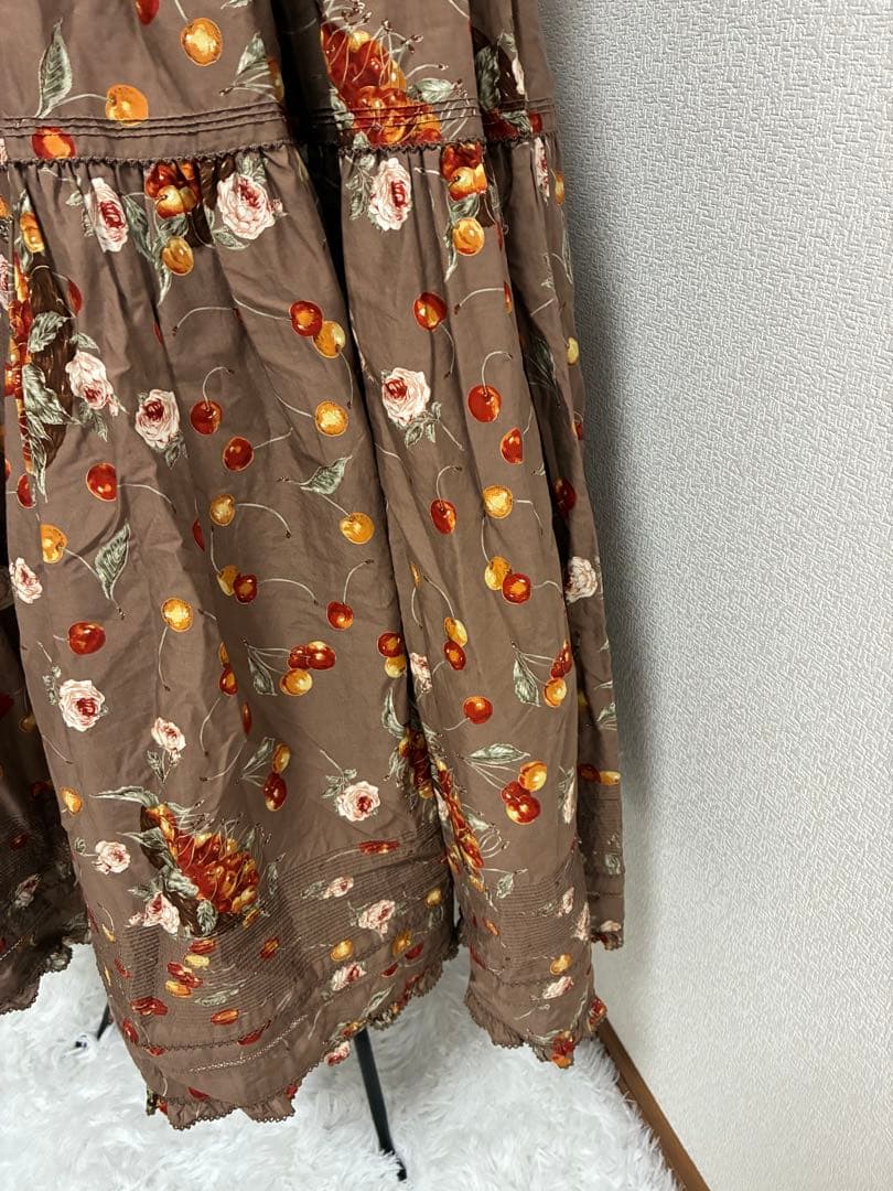 極美品✨PINKHOUSEチェリーカゴ柄ロングワンピース 半袖 ブラウン系