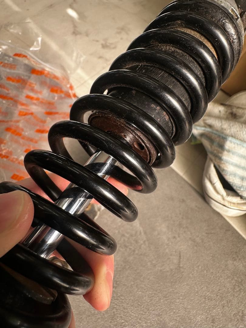 KONI サスペンション　当時物