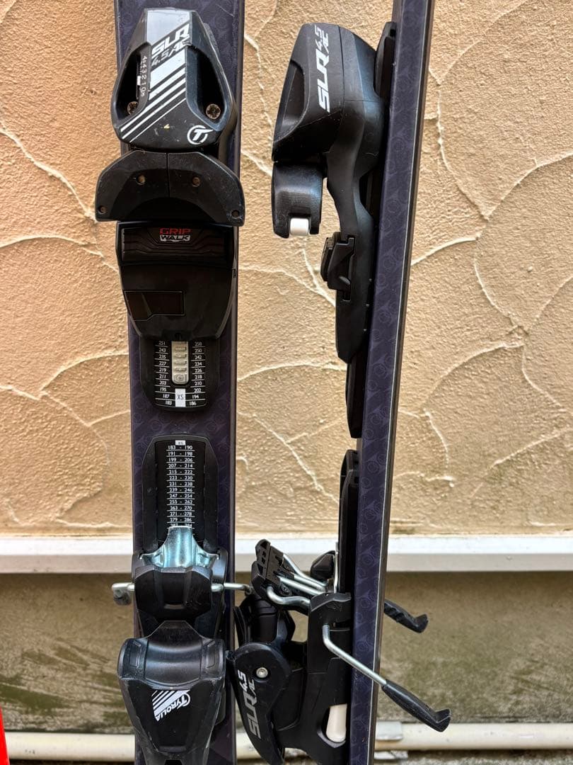 Hartスキー板 128 ★ ROSSIGNOLストック100