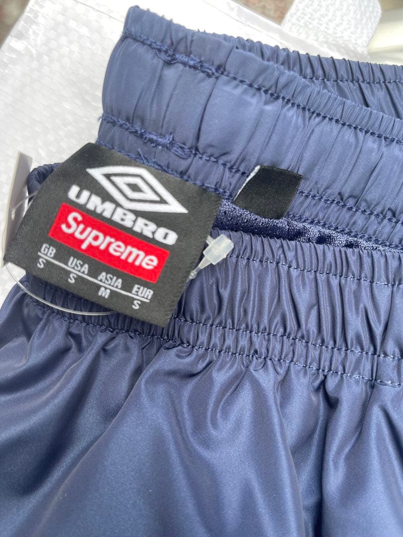 ウェア Supreme x Umbro Gradient Track Pant