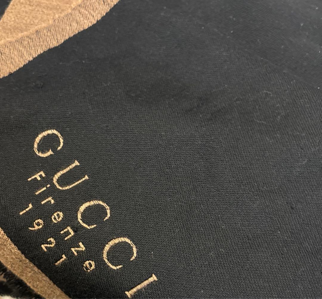 gucci マフラー