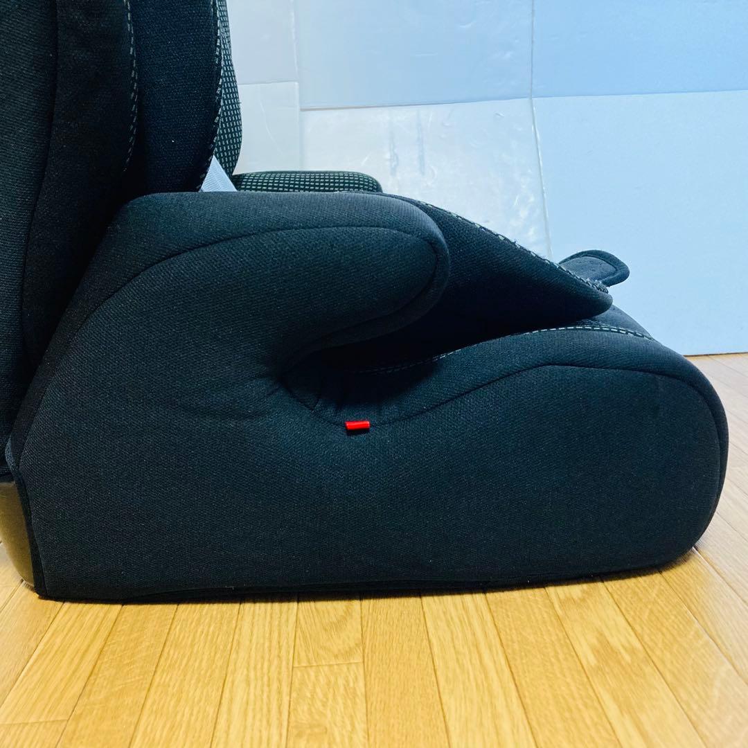 【激安】西松屋限定モデル　チャイルドシート　ジュニアシート　SAイージスジュニア