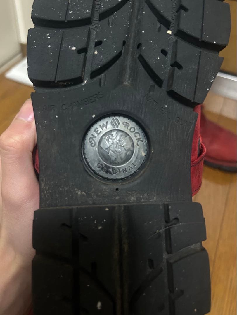 NEW ROCK レッドブーツ バックル付き