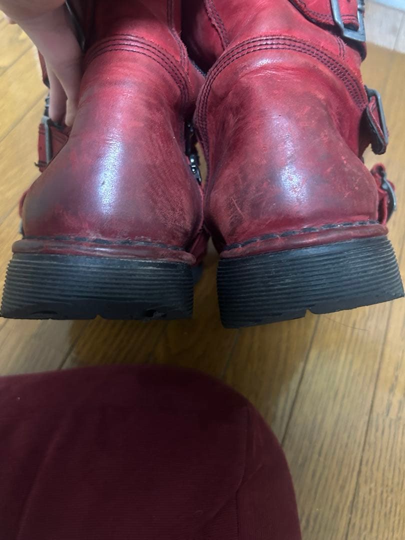 NEW ROCK レッドブーツ バックル付き