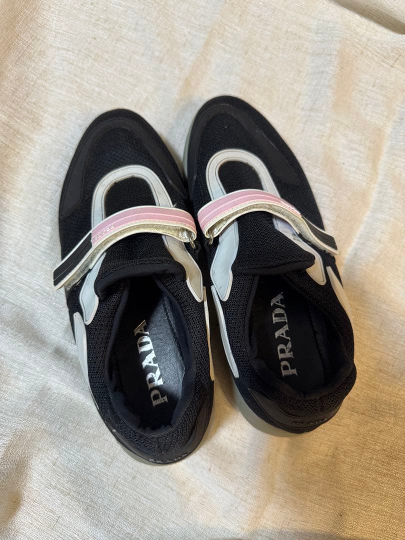 Prada プラダ　カジュアルスニーカー ブラック/ピンク　37