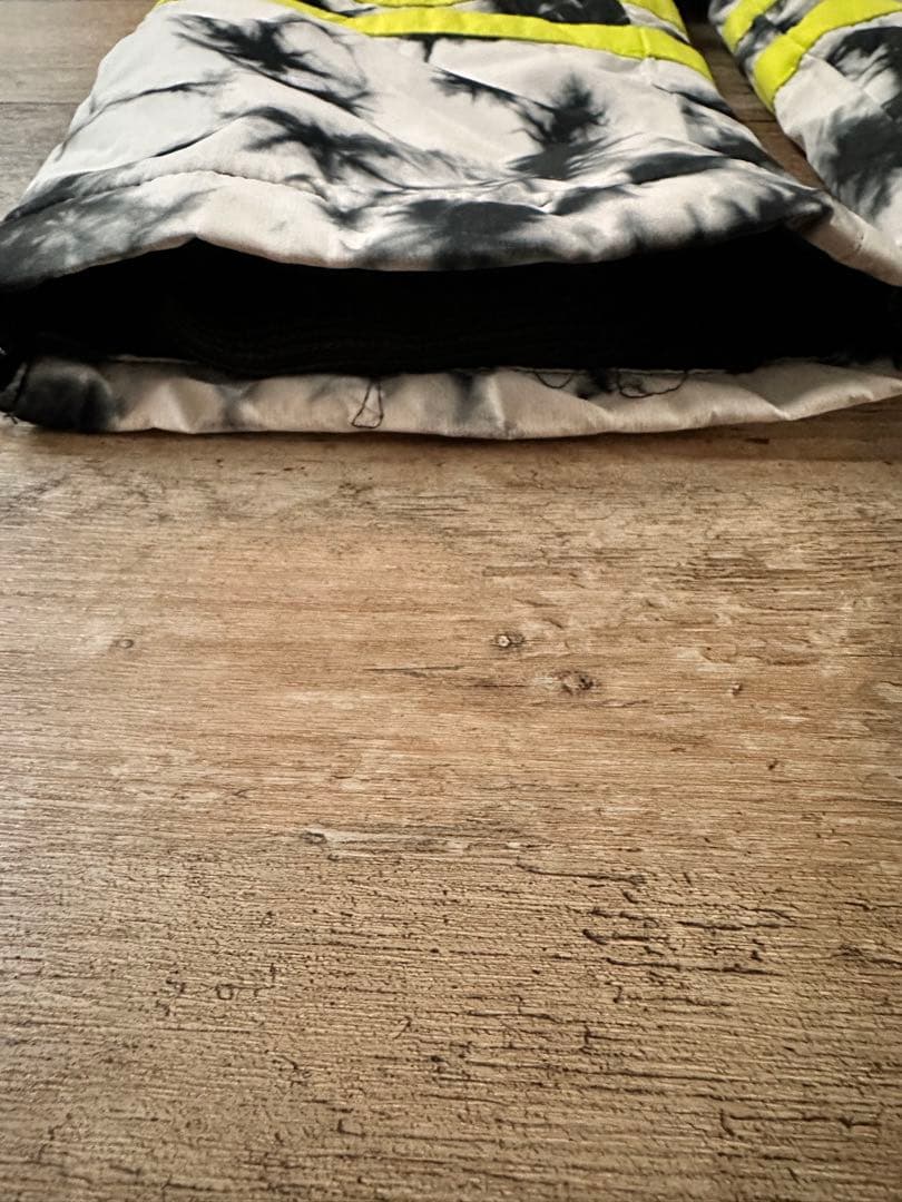 美品DIESEL-KIDスキーコレクションサイズ4 110 スキーウェアこども