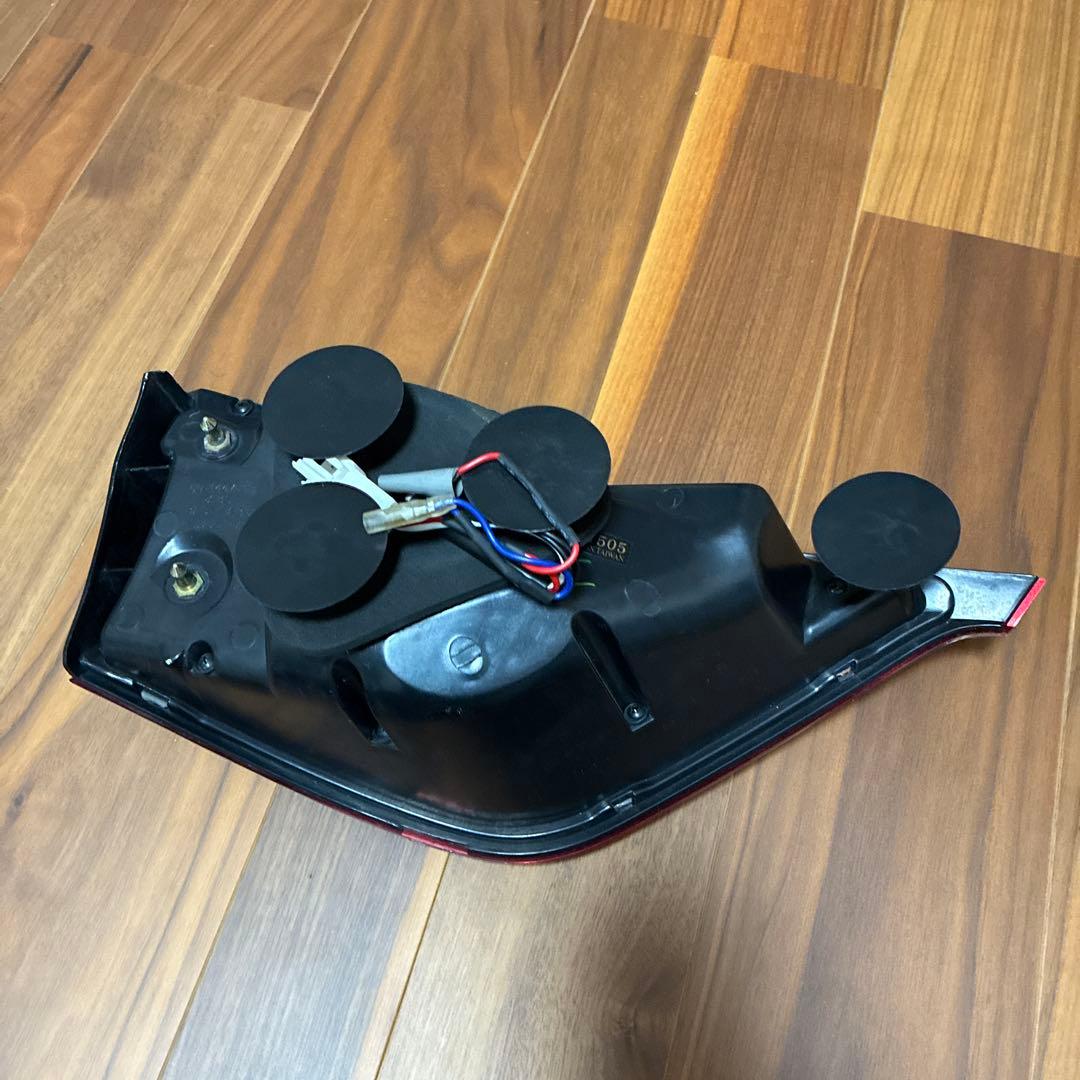 ジャンク品　60ハリアー前期　Dazz Fellowsテールランプ