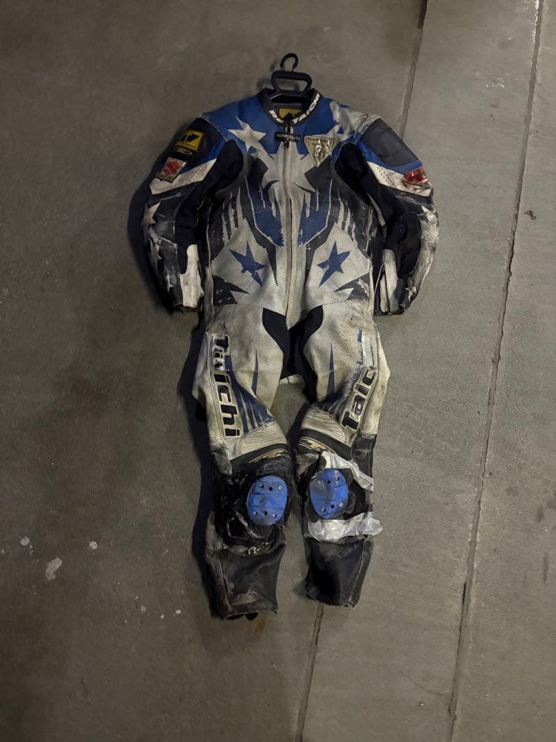 RSタイチ ツナギ