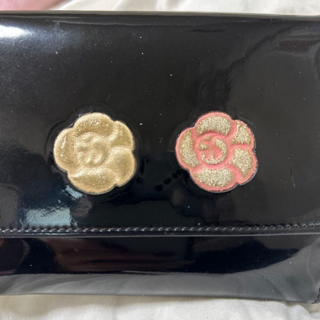 CHANEL ブラック 二つ折り財布