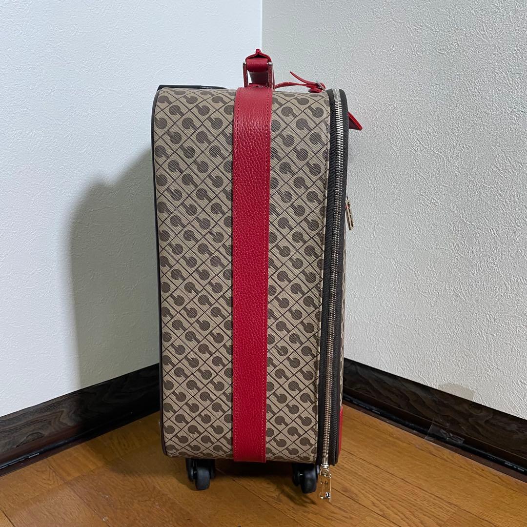 【超美品】ゲラルディーニ　キャリーケース　機内持ち込み可能サイズ