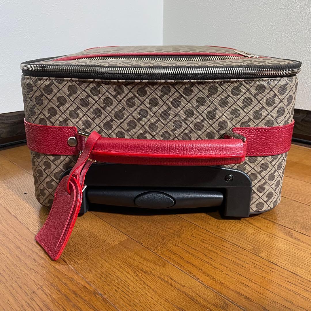 【超美品】ゲラルディーニ　キャリーケース　機内持ち込み可能サイズ