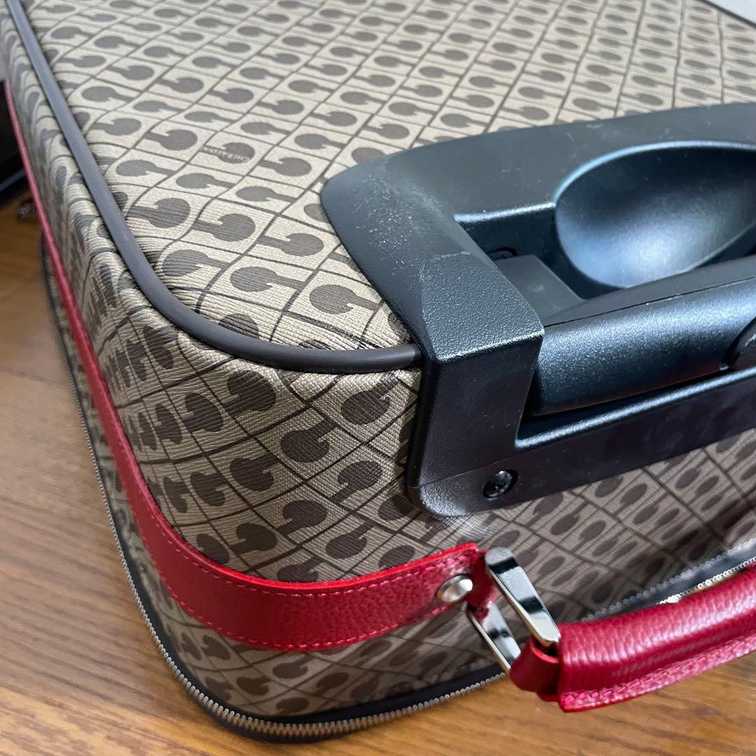 【超美品】ゲラルディーニ　キャリーケース　機内持ち込み可能サイズ