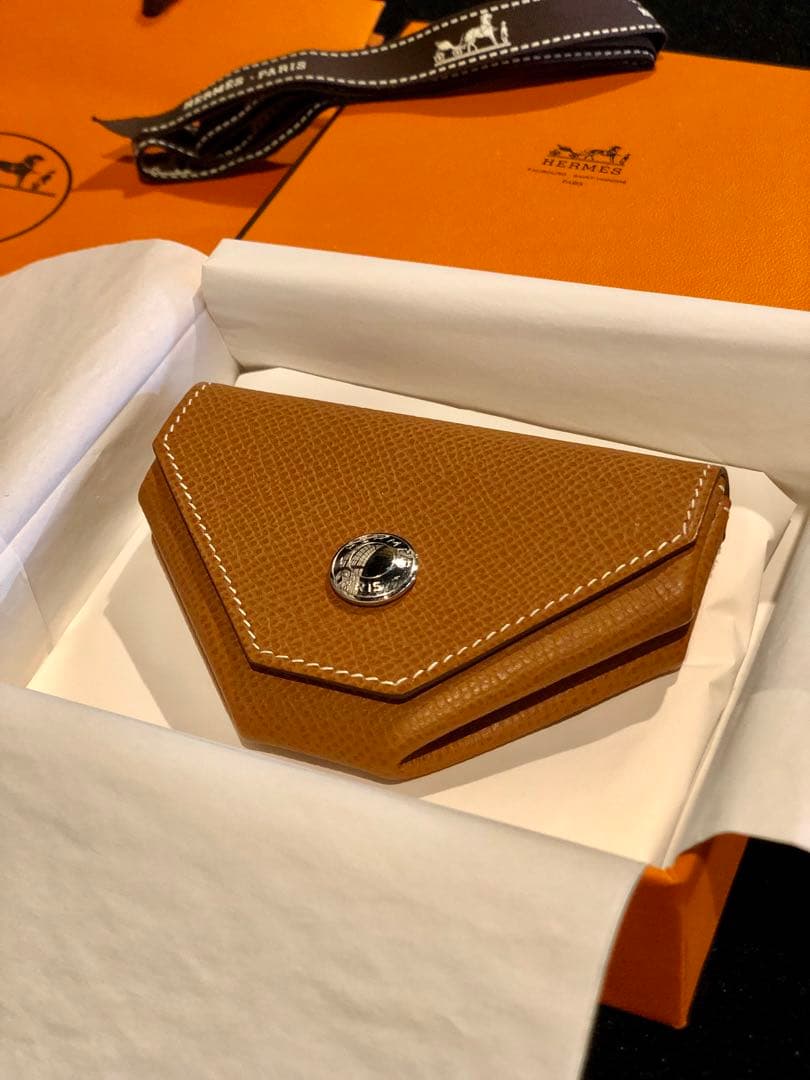 【 新品 】HERMES エルメス ケース ルヴァンキャトル24 キャメル