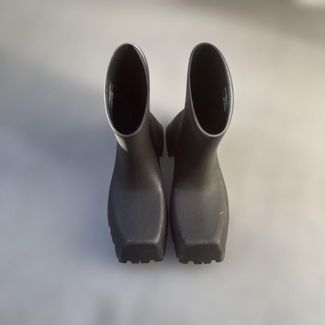 靴 balenciaga trooper 41