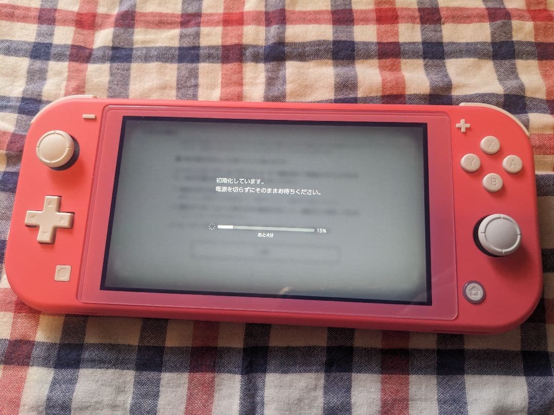 Nintendo Switch Lite コーラルピンク　カバー付き