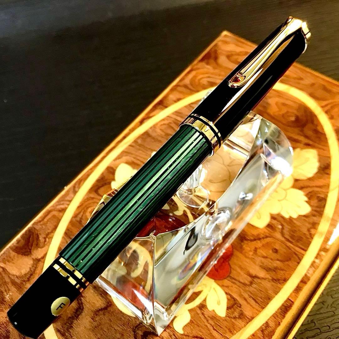 ☆超お勧め☆素晴らしいペリカン万年筆スーベレーンM400（Ｆ)グリーン縞☆極上品