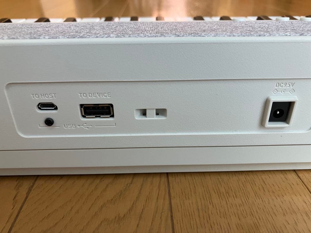 カシオ casiotone CT-S1 WE 61鍵キーボード