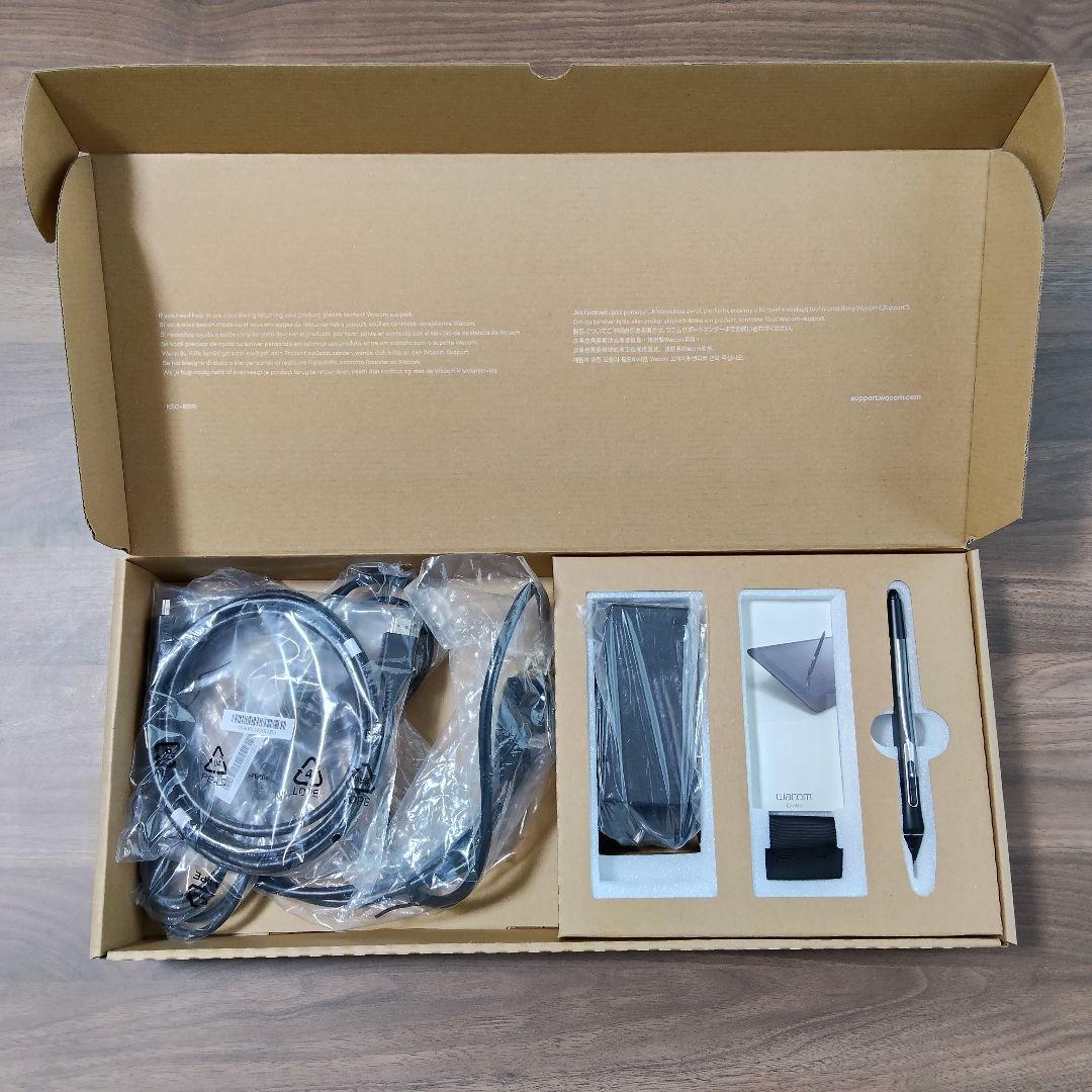 ワコム Cintiq 22 DTK2260K1D