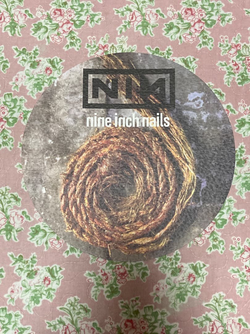 缶入り nine inch nails: further down the...
