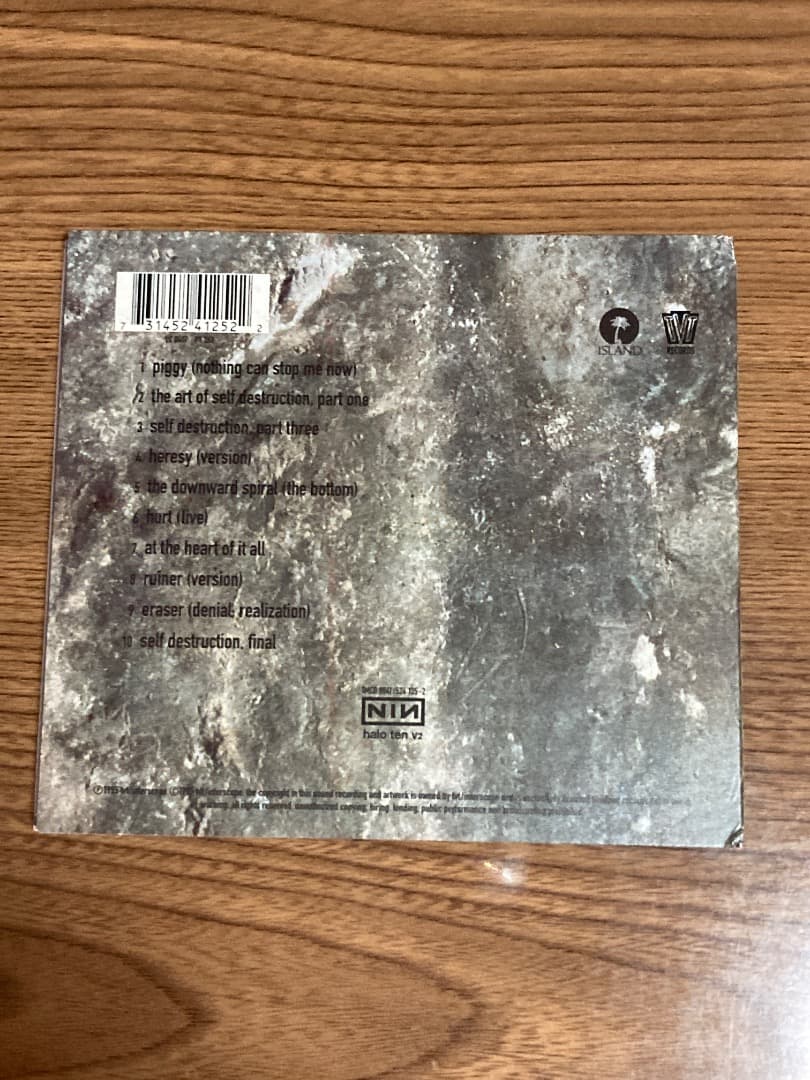 缶入り nine inch nails: further down the...