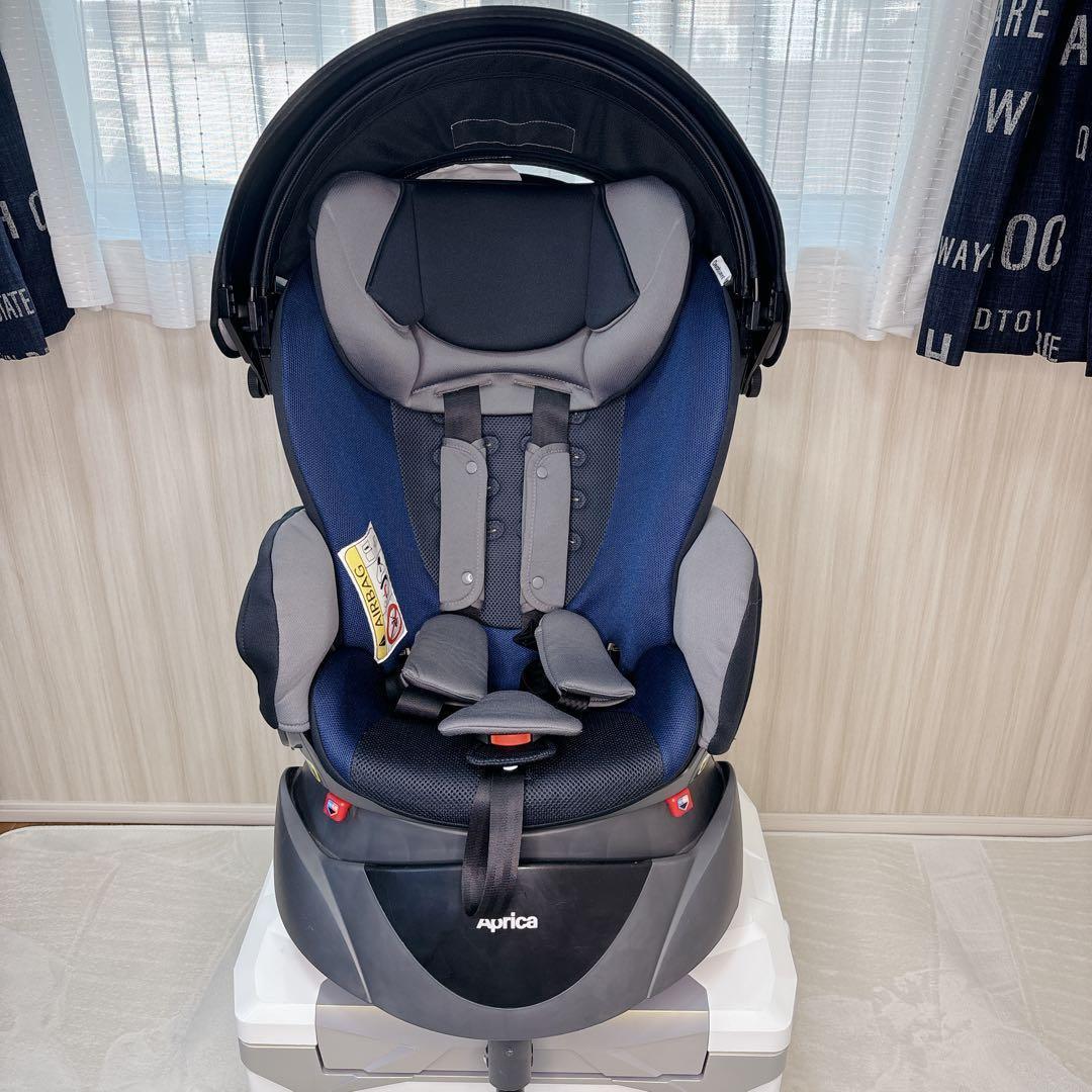 【未使用級】アップリカ☆ディアターンプラスプレミアム 回転式 シートベルト固定式