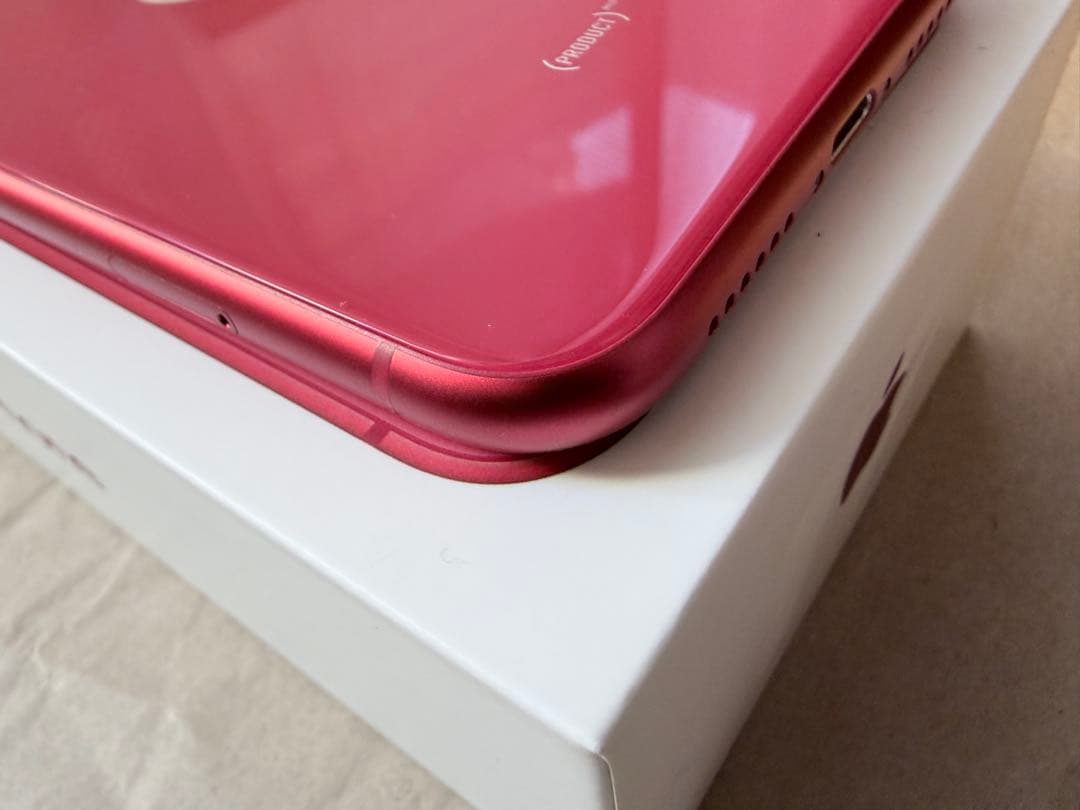 iPhone 11 (PRODUCT)RED 256GB SIMフリー おまけ付