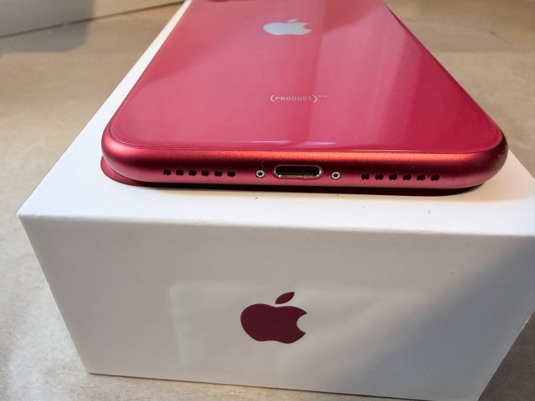 iPhone 11 (PRODUCT)RED 256GB SIMフリー おまけ付