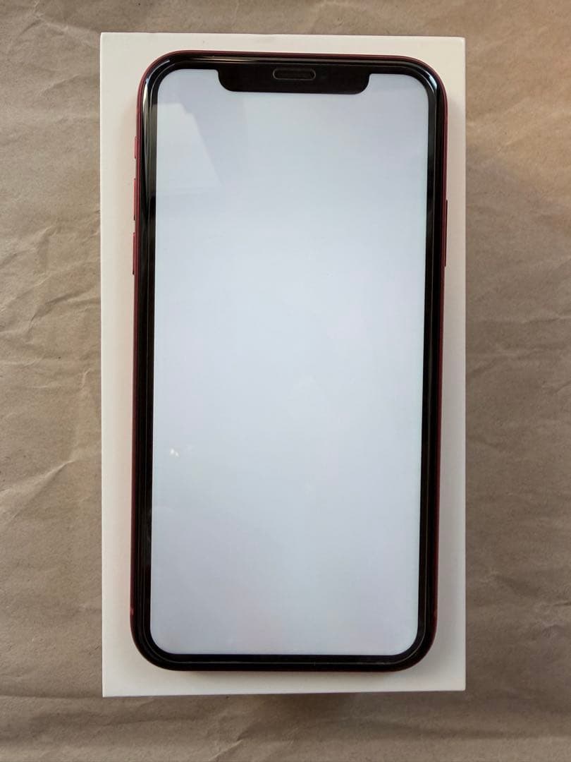 iPhone 11 (PRODUCT)RED 256GB SIMフリー おまけ付