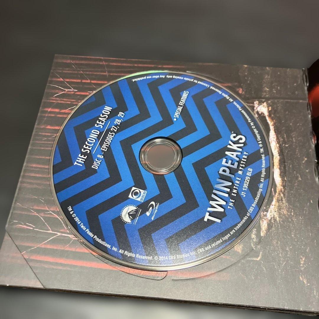 ツイン・ピークス 完全なる謎 Blu-ray BOX〈数量限定生産・10枚組〉