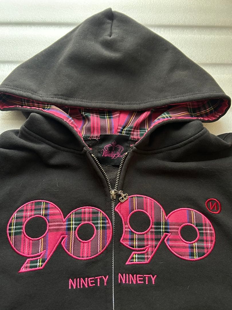 期間限定値引き　9090　裏起毛　パーカー　ピンクチェック　平成ギャル　ブラック