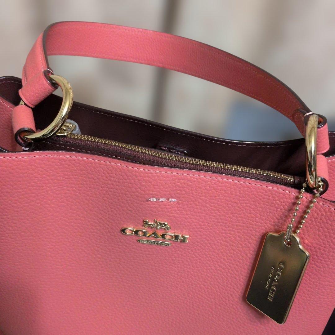 #新品未使用同様　#COACHサーモン ピンク レザー ショルダートートバッグ