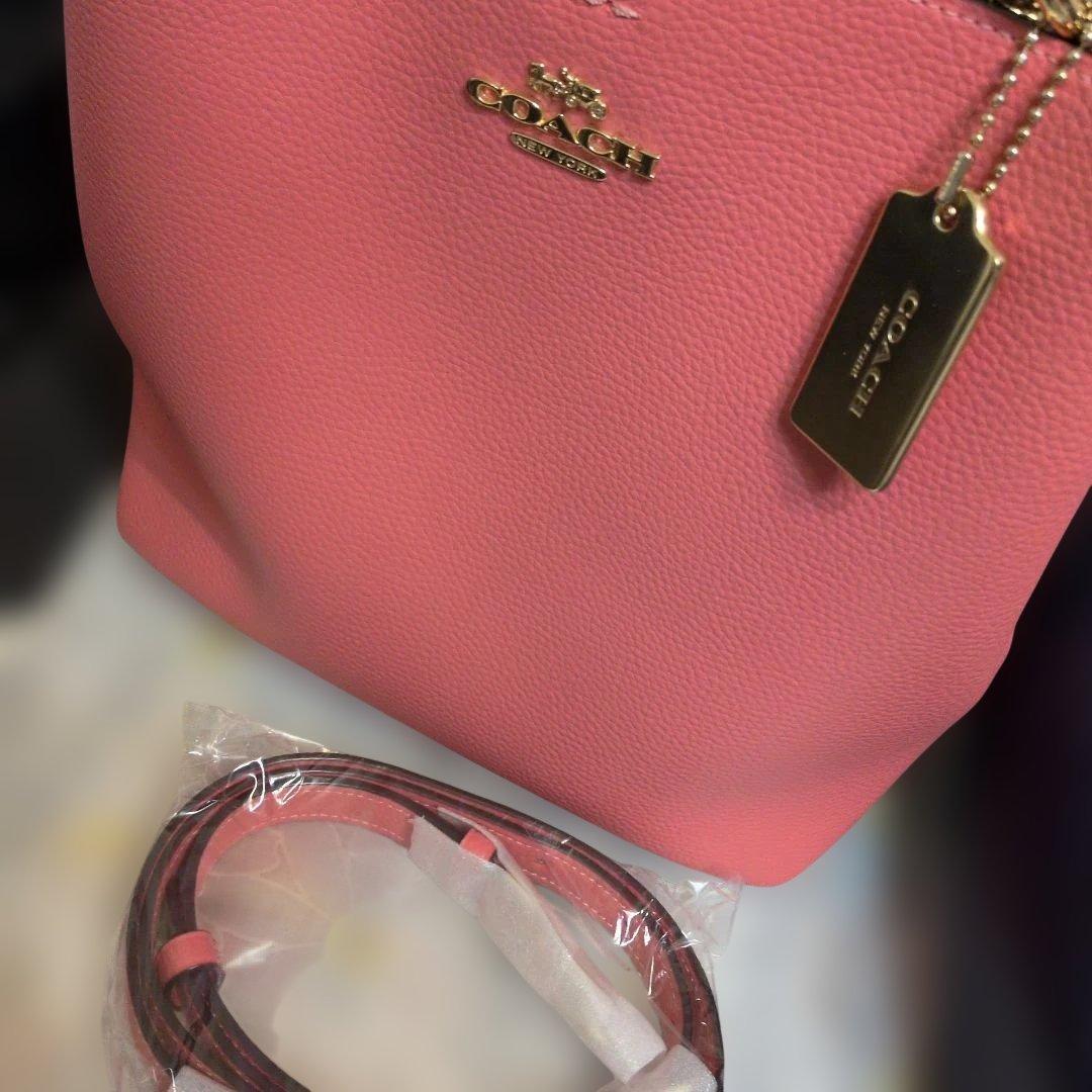 #新品未使用同様　#COACHサーモン ピンク レザー ショルダートートバッグ