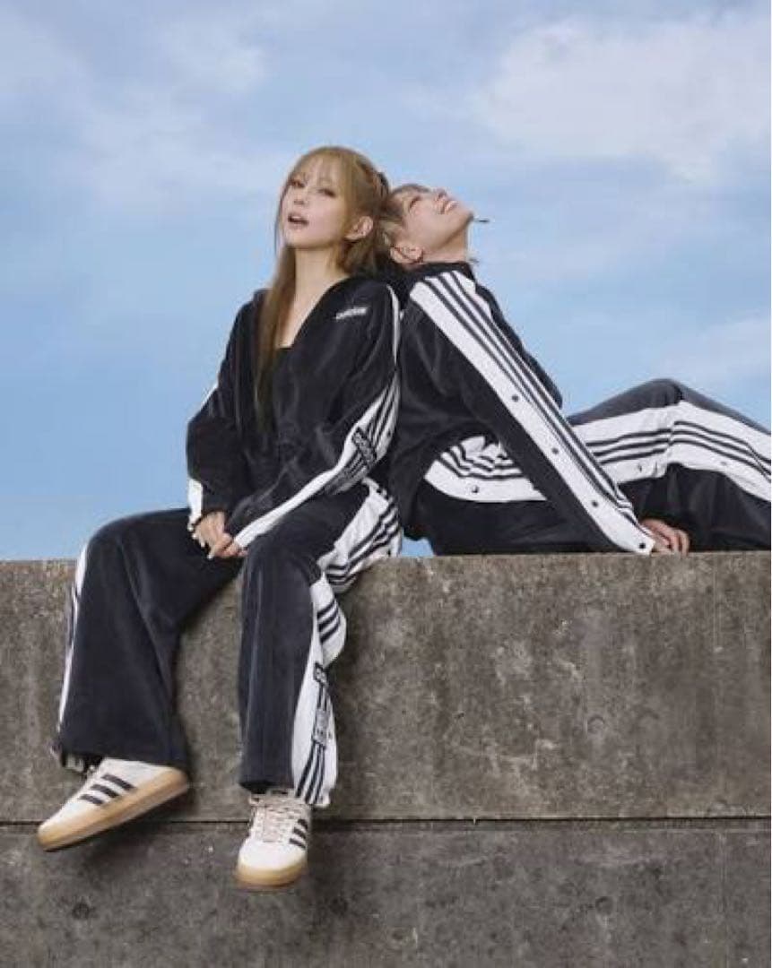 adidas W ADIBREAK VELOUR M 上のみ⭐️タグ付き⭐️当日発送