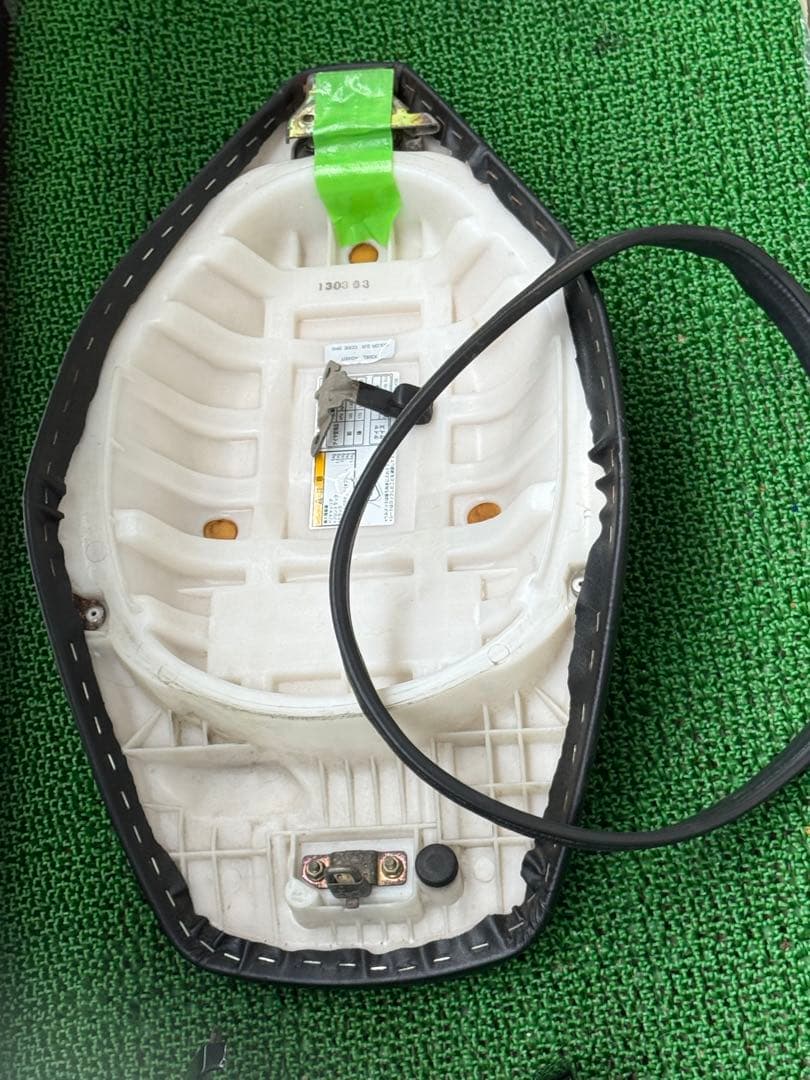 アドレスv100 CE11A 外装内装 センタースタンド シートフルセット